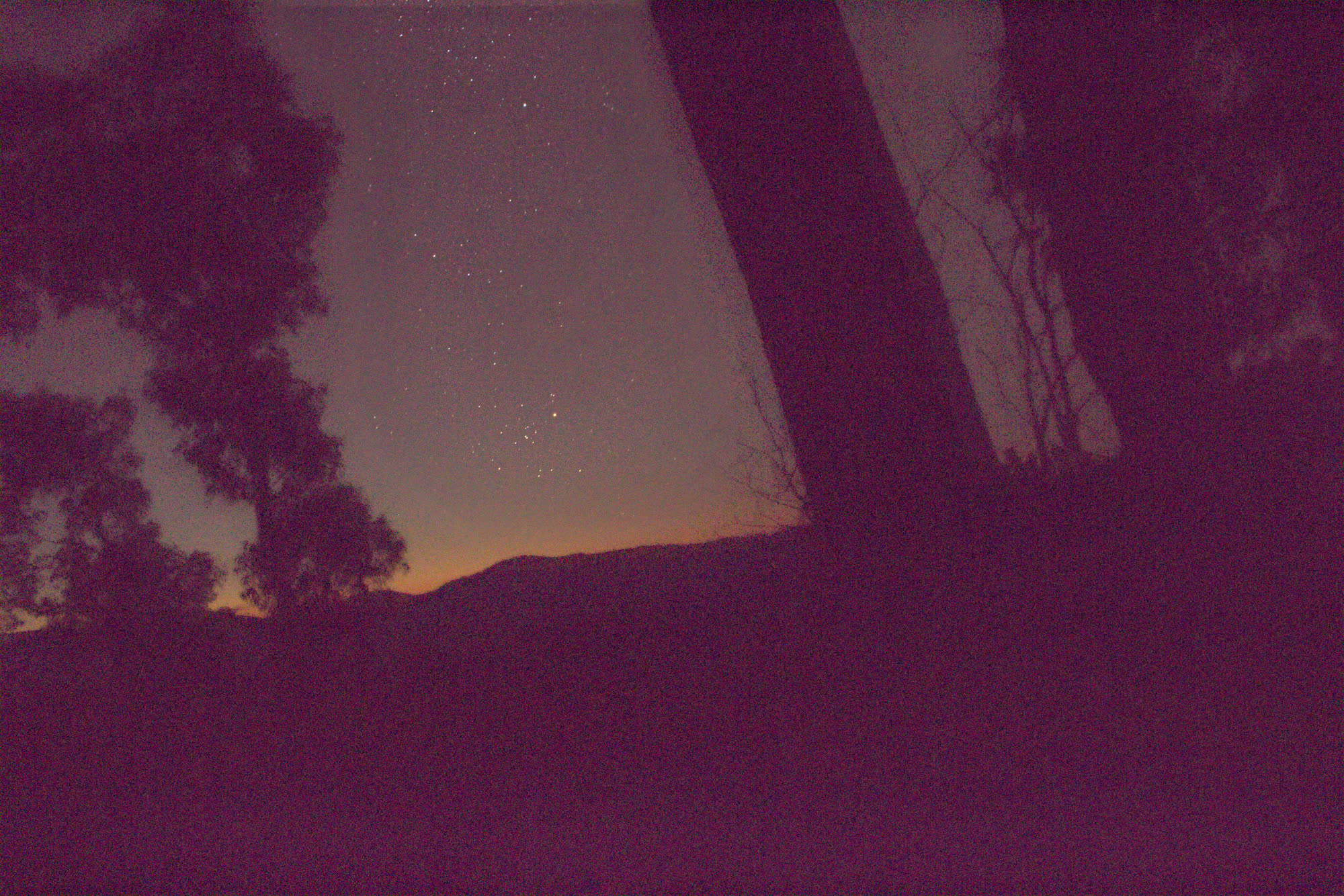Stars rising over Kosciuszko ridge